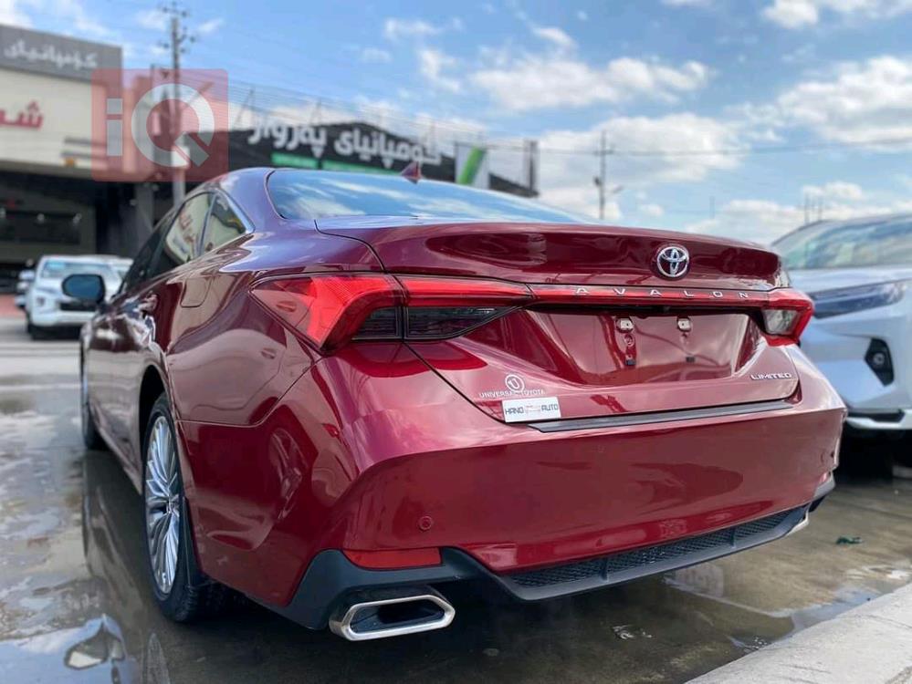 Toyota Avalon